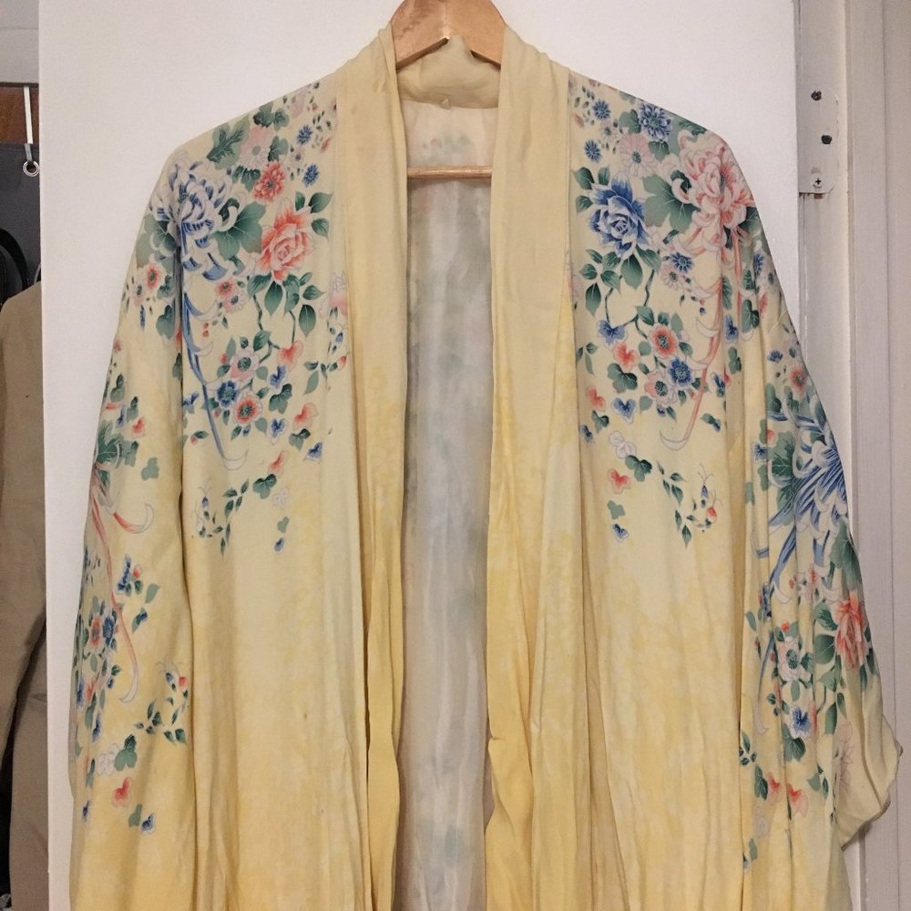 Vintage silk Kimono Floral Party Garden Anthropologie